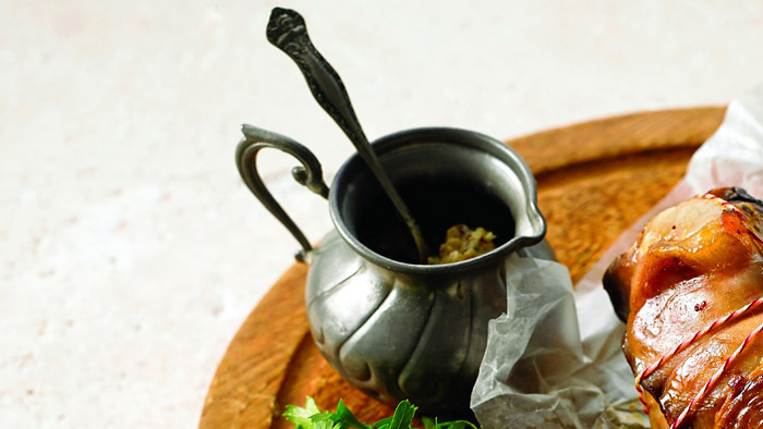 Hjemmelaget hvitl&oslash;kssm&oslash;r