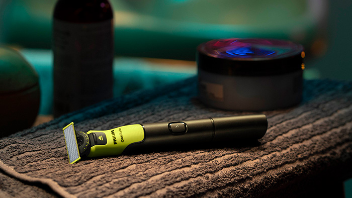 Philips OneBlade 360 Connected: Supertynt h&aring;ndtaksdesign